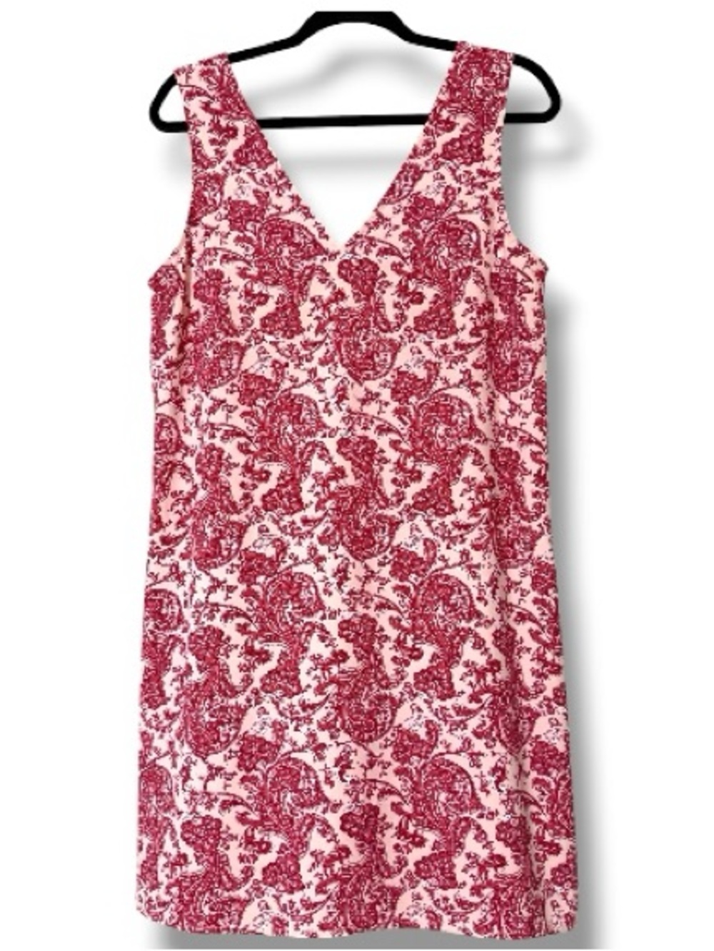 EXPRESS size medium pullover v neck dress paisley pattern